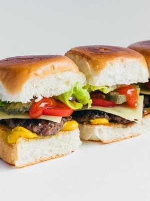 Cheeseburger Sliders - by Al Brown