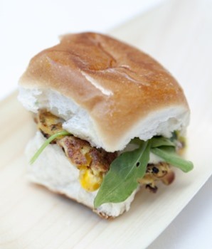 Tuatua Fritter Sliders